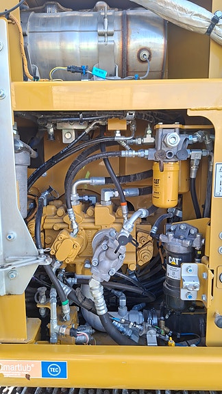 Cat 313FL 11 of 15