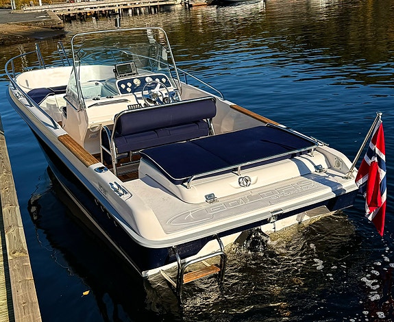 Goldfish 21 sport, Mercruiser 4,3 V6 meget pen klar for ny sesong 7 of 23