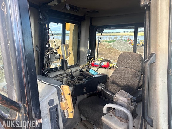 Cat D6R LGP II 15 of 30