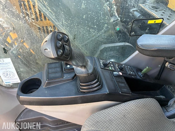 Volvo ECR145EL 12 of 30