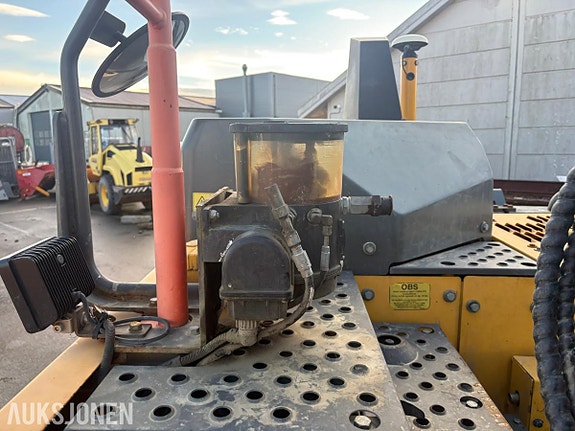 Volvo ECR145EL 28 of 30