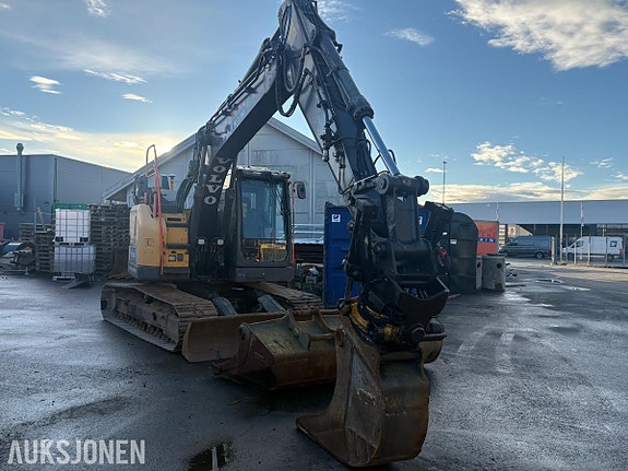 Volvo ECR145EL 8 of 30