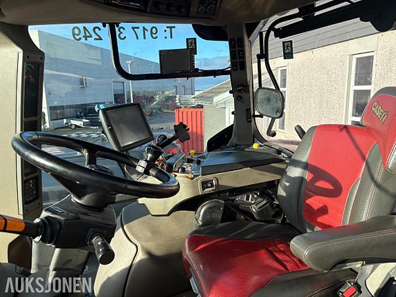 CASE IH Optum 300CVX 16 of 30
