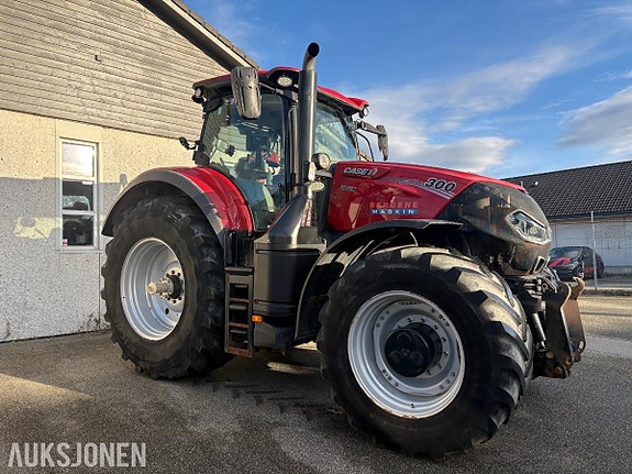 CASE IH Optum 300CVX 7 of 30