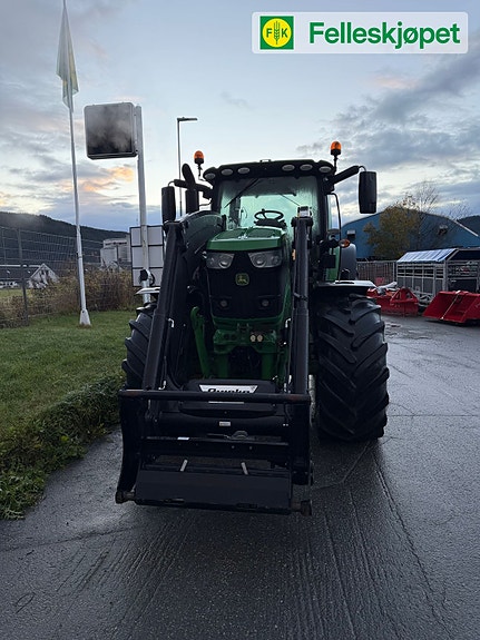John Deere 6215R Ultimate 2 of 16