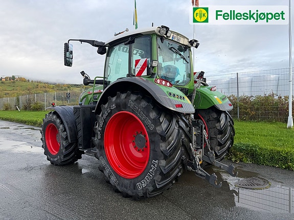 Fendt 724 Vario Profi+ 4 of 8