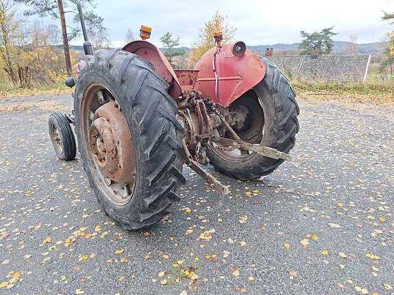 Massey Ferguson 65 12 of 30