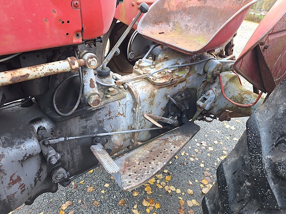 Massey Ferguson 65 30 of 30