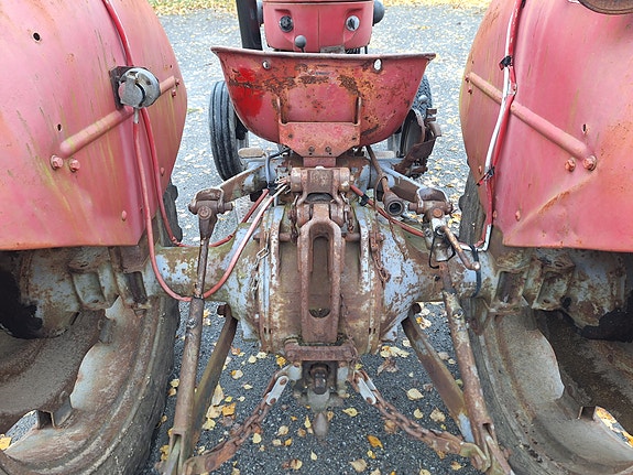Massey Ferguson 65 10 of 30