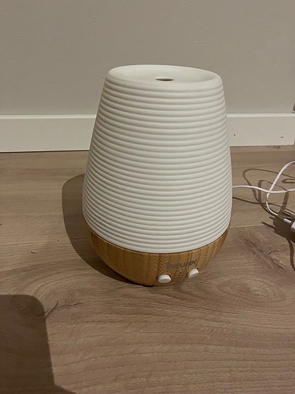 Beurer aroma diffuser hvit/tre