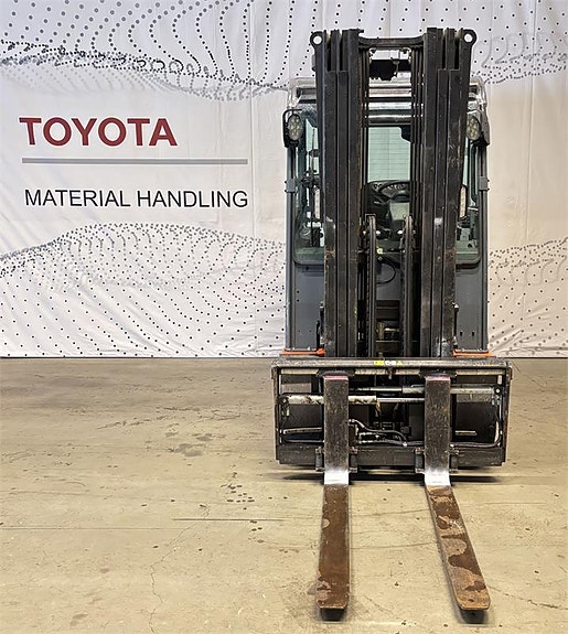 Toyota 8FBMKT30 3 of 4