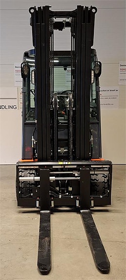 Toyota 9FBM35T 3 of 4