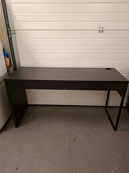 IKEA MICKE skrivebord