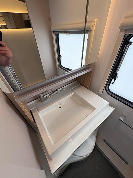 Adria Adora 573 PT 3 Køyer, Alde vannbårenvarme 25 of 26