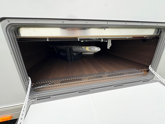 Adria Alpina 663HT / NYHET / ROMSLIG VOGN / STORT BAD BAK / CITY VANN! 10 of 30