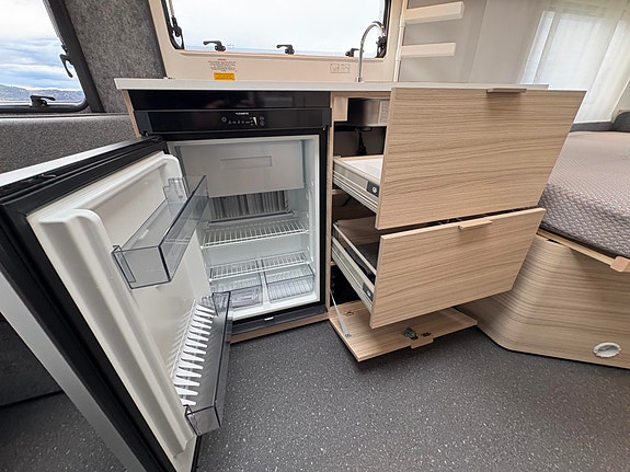 Adria ALTEA 472 PU / NYHET/ LETT OG PRAKTISK KJØREVOGN PERFEKT FOR ELBIL! 9 of 30