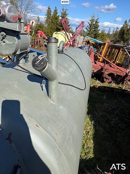 Dieseltank med pumpe 5 of 10
