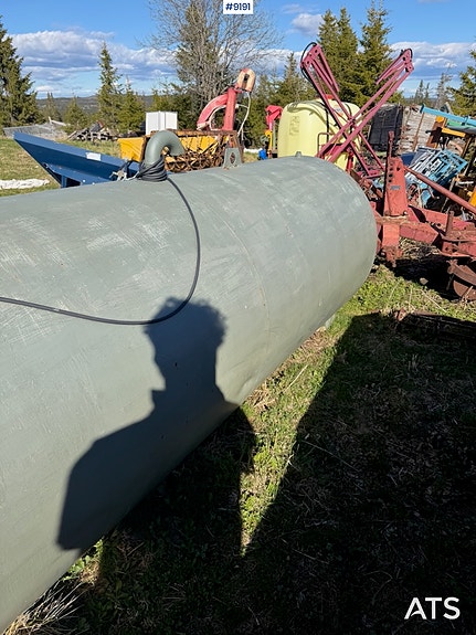 Dieseltank med pumpe 4 of 10