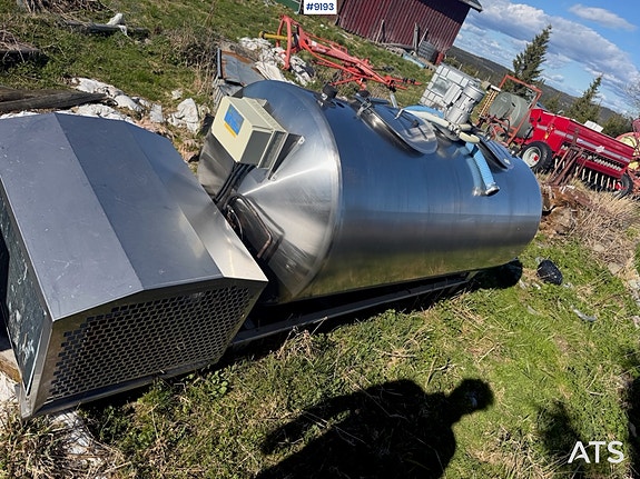 Melketank 1500Liter 4 of 12