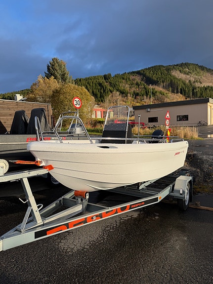 Pioner 14 Active – UBRUKT – Yamaha 9,9/15 HK – Fullutstyrt! 2 of 11