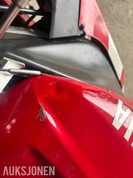 Yamaha YZF-R1 5 of 14