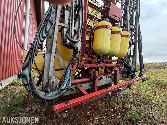 Hardi Åkersprøyte - 1200l - 15m sprøytebredde 8 of 19