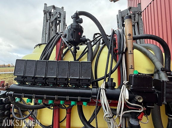 Hardi Åkersprøyte - 1200l - 15m sprøytebredde 16 of 19