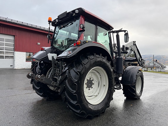Valtra N103 // HiTech5 // Pent timetall 5 of 15