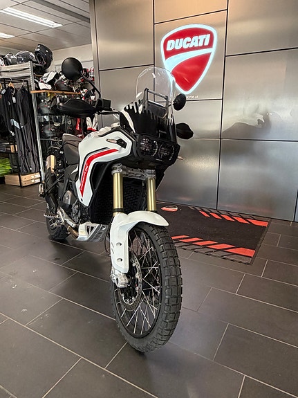 Ducati DesertX | Termignoni helanlegg | demosykkel 8 of 12