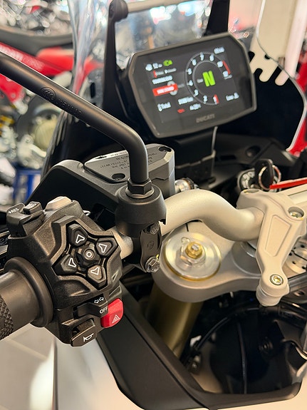 Ducati DesertX | Termignoni helanlegg | demosykkel 11 of 12