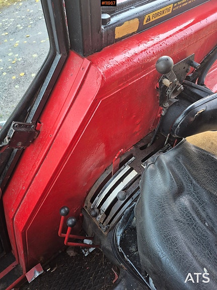 International Harvester IH 584 10 of 15