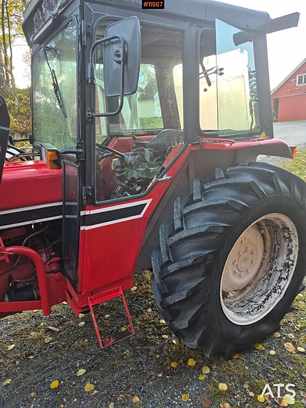 International Harvester IH 584 5 of 15