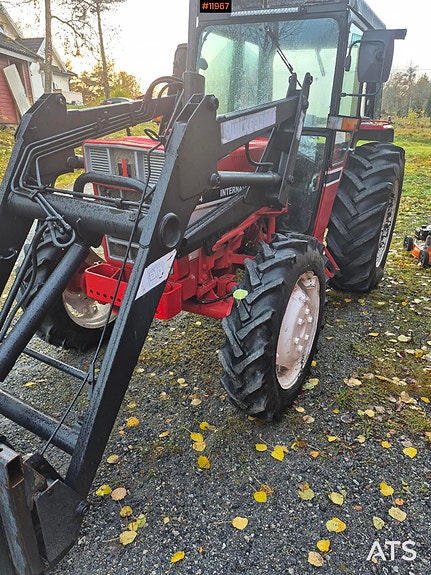 International Harvester IH 584 4 of 15