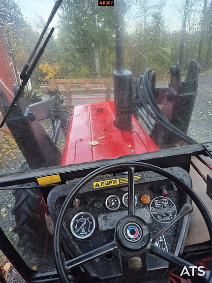International Harvester IH 584 11 of 15