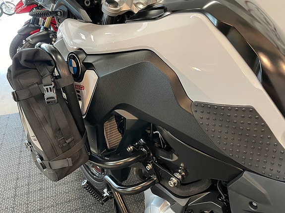 BMW F 750 GS 8 of 30