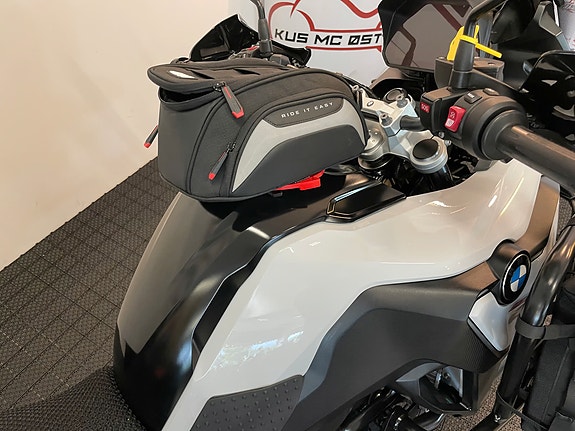 BMW F 750 GS 16 of 30