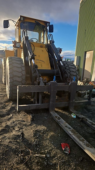 Volvo L90 6 of 10