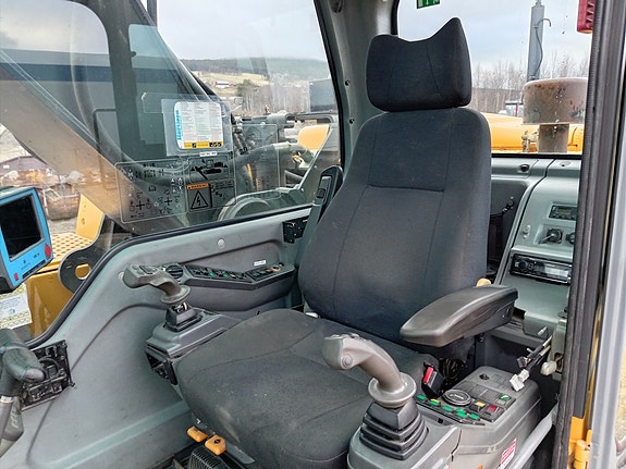 Volvo EC290BLC 23 of 25