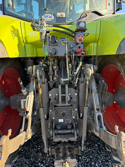 CLAAS Arion 550 CMATIC 9 of 16