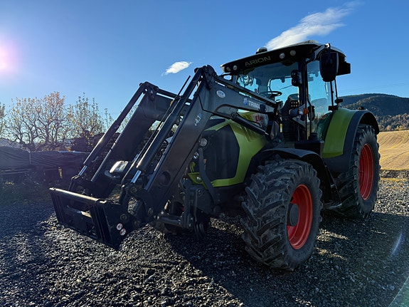 CLAAS Arion 550 CMATIC 5 of 16