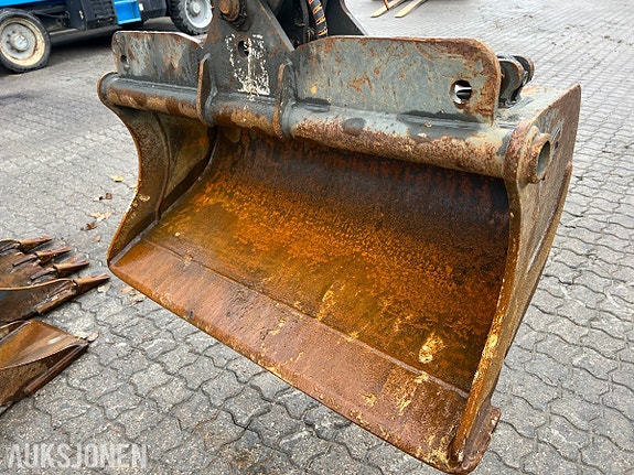Cat 303.5 minigraver 21 of 30