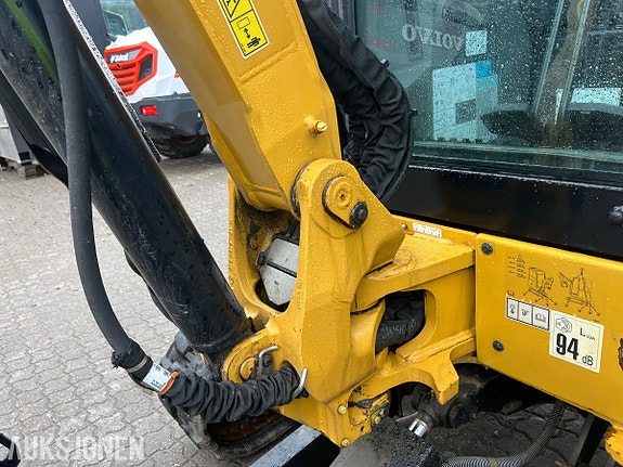 Cat 303.5 minigraver 10 of 30