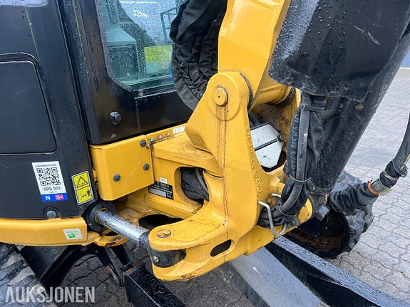 Cat 303.5 minigraver 9 of 30