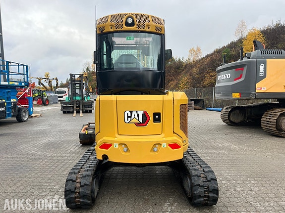 Cat 303.5 minigraver 4 of 30