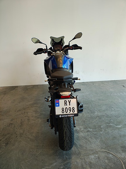 BMW F 900 XR **LEVERES MED NYE DEKK!!** 3 of 11