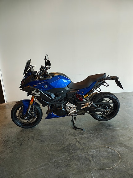 BMW F 900 XR **LEVERES MED NYE DEKK!!** 4 of 11
