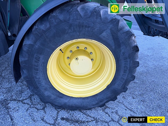 John Deere 6150R 40 km 15 of 19