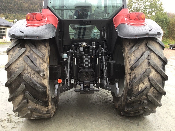 Valtra T170-4 2 of 8