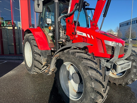 Massey Ferguson 5612 4 of 14