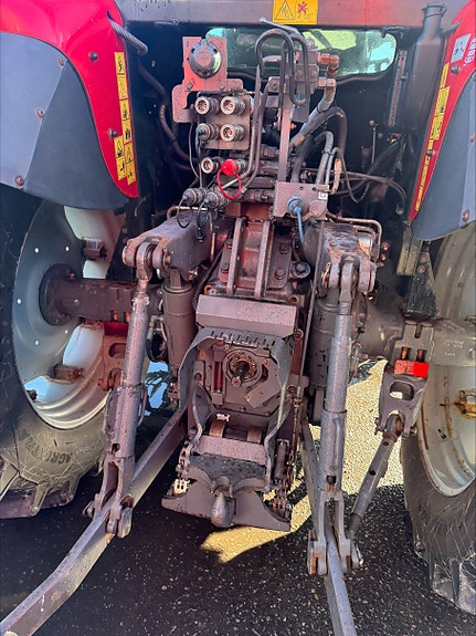 Massey Ferguson 5612 8 of 14